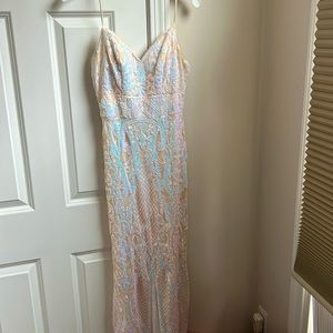 Beautiful white dress with different colored sequins